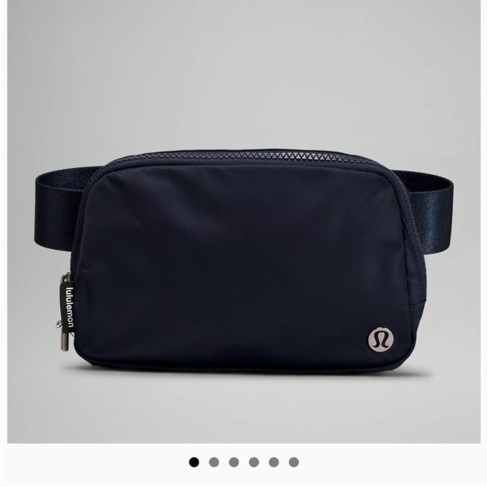 lululemon athletica Belt Bag